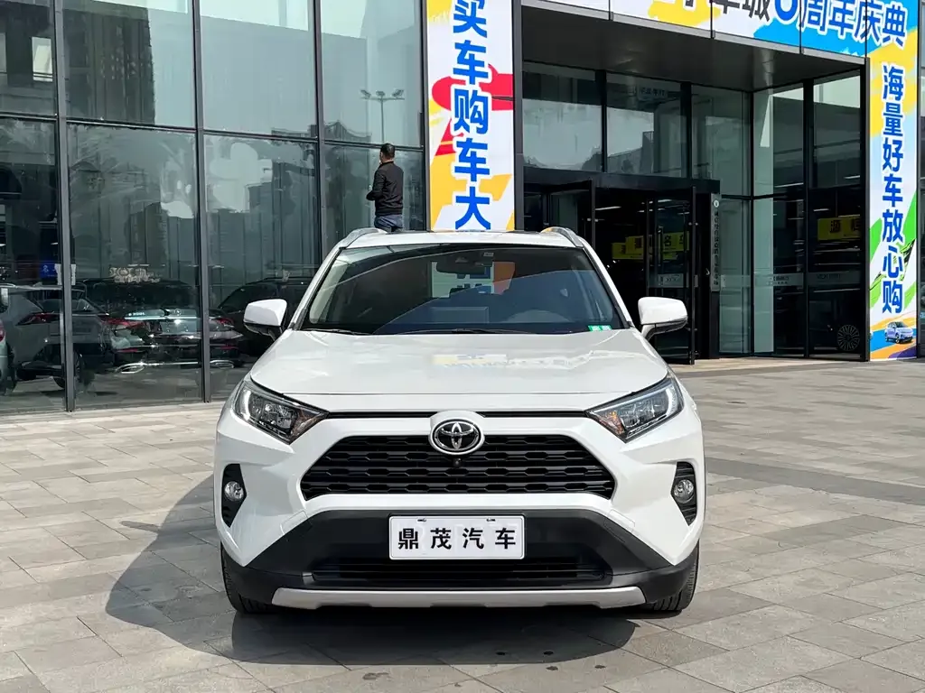 Toyota RAV4 2022 из CN, фото 8