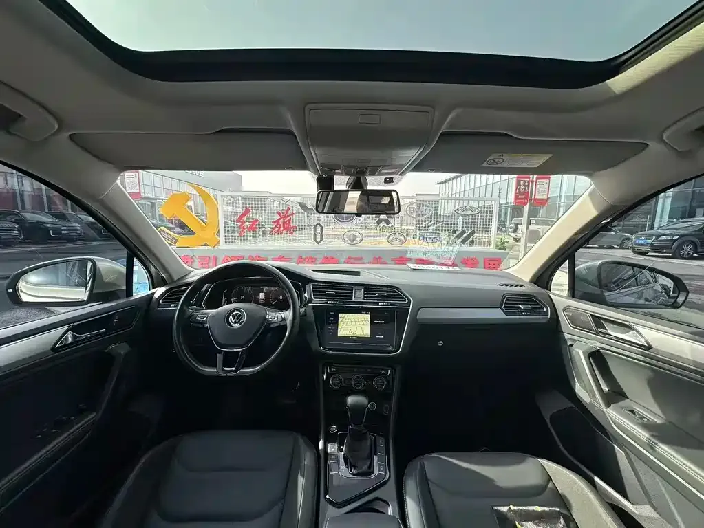 Volkswagen Tiguan L 2021 из CN, фото 3