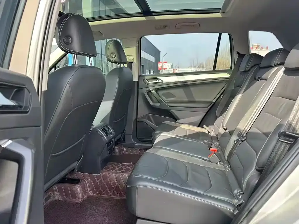 Volkswagen Tiguan L 2021 из CN, фото 6