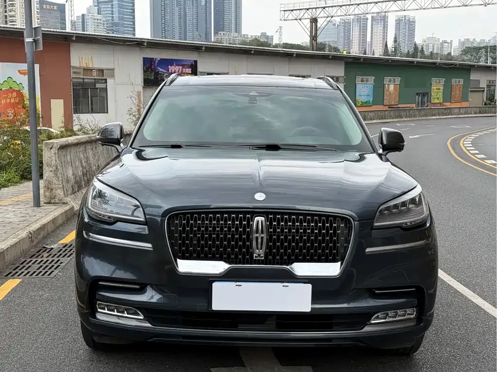 Lincoln Aviator 2023 из CN, фото 6