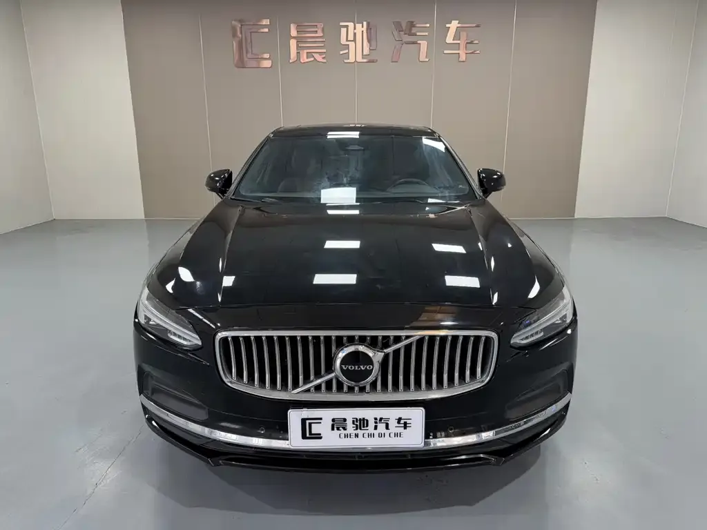 Volvo S90 — фото 3