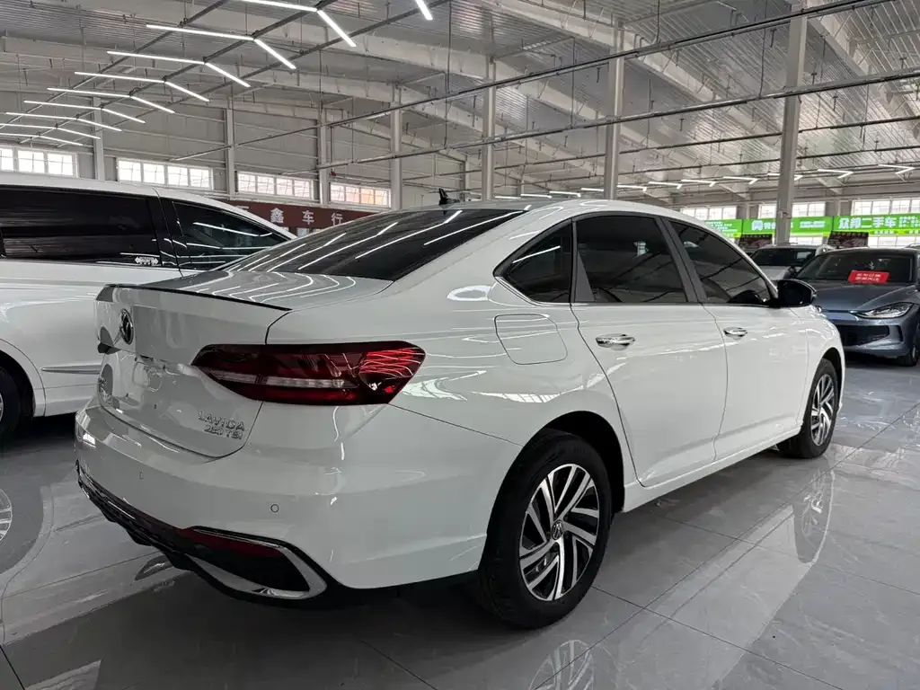 Volkswagen Lavida 2023 из CN, фото 8