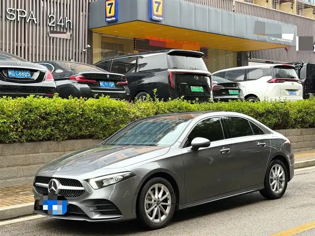 Mercedes-Benz A-Class — фото 1