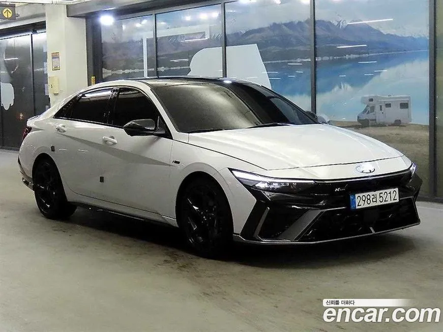 Hyundai AVANTE — фото 1