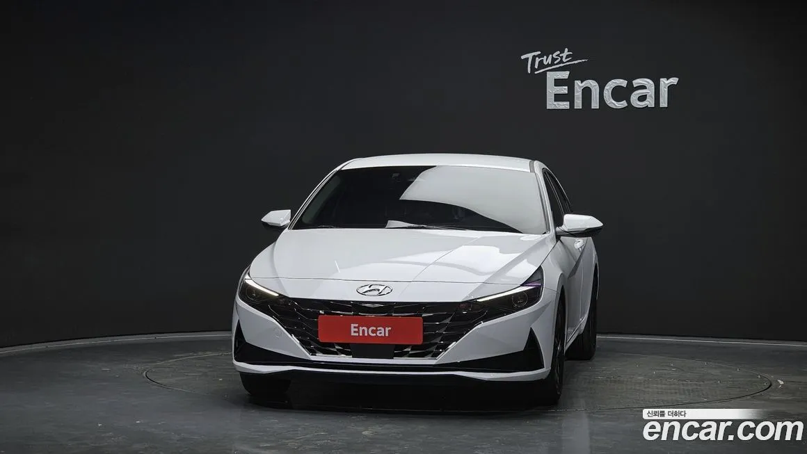 Hyundai AVANTE 2023 из KR, фото 3