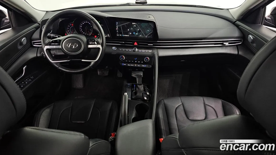 Hyundai AVANTE — фото 3