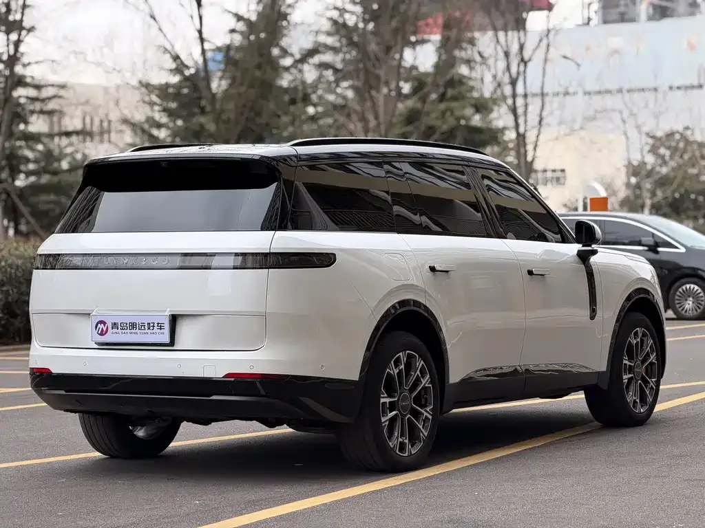 Lynk & Co 900 2025 из CN, фото 7