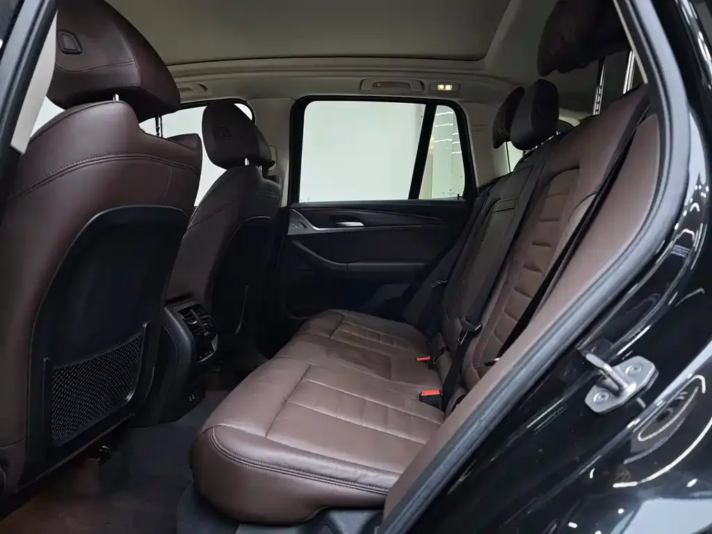 BMW X3 2021 из CN, фото 3