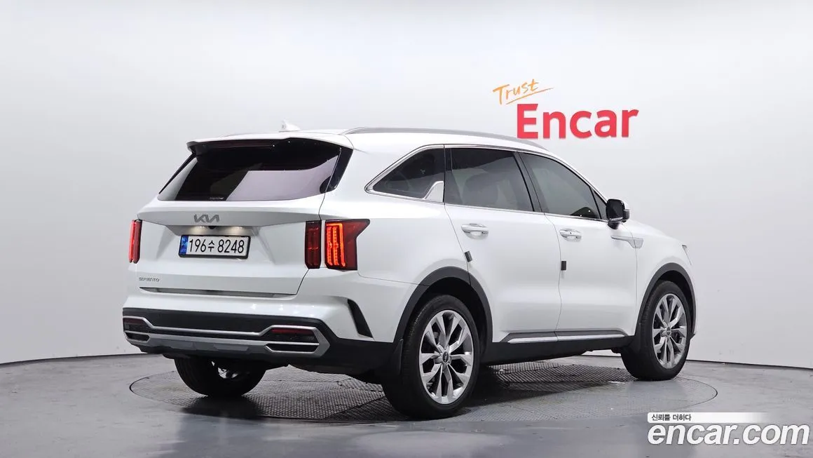 Kia Sorento — фото 3