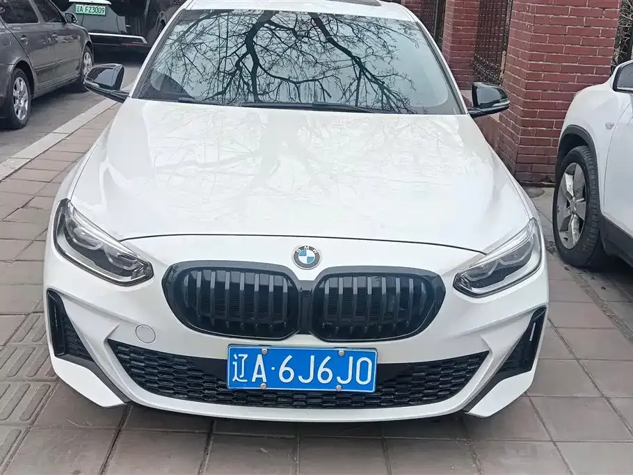 BMW 1 Series 2022 из CN, фото 9