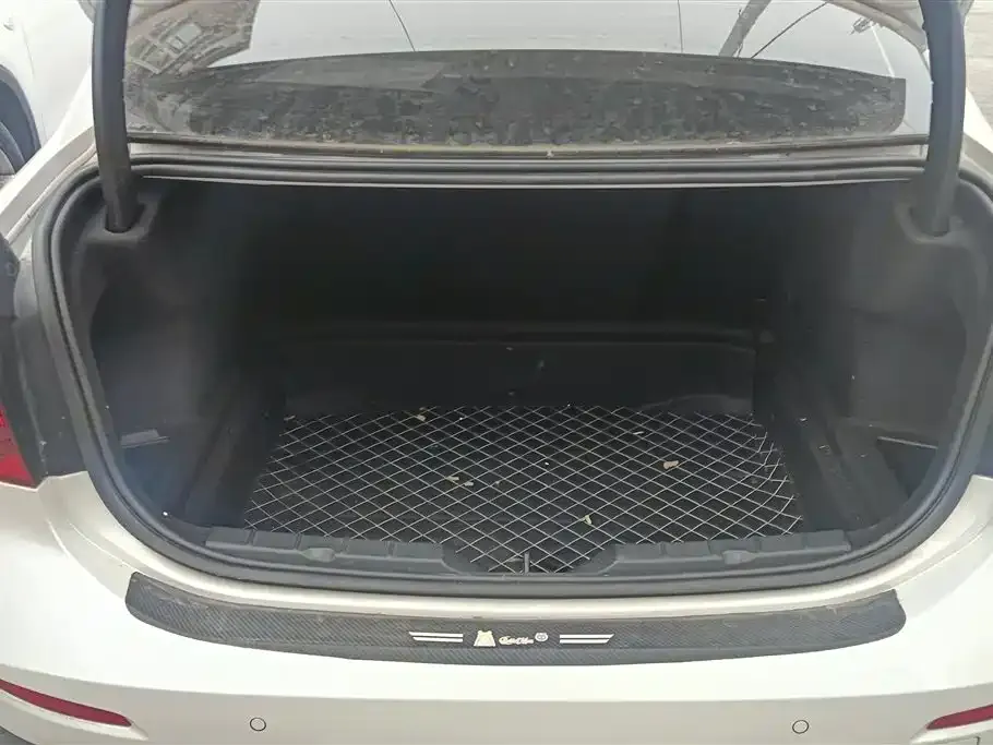 BMW 1 Series 2022 из CN, фото 6