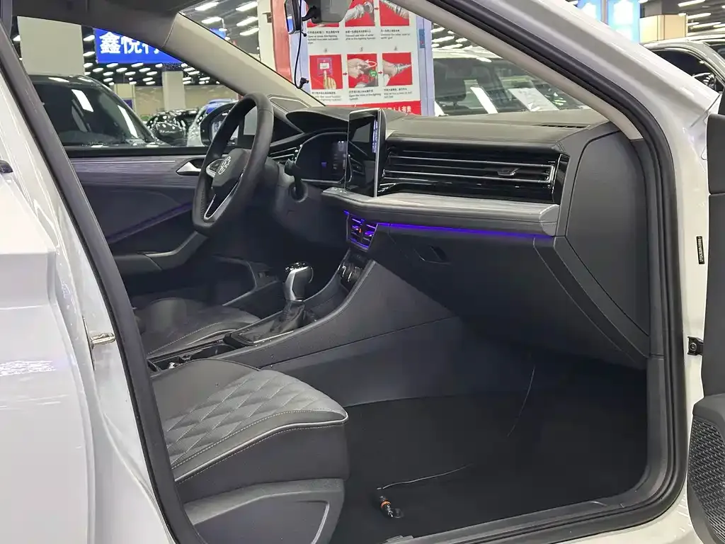 Volkswagen Sagitar 2024 из CN, фото 9