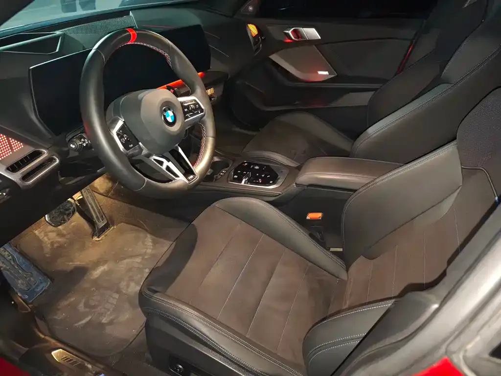 BMW M235L 2025 из CN, фото 7