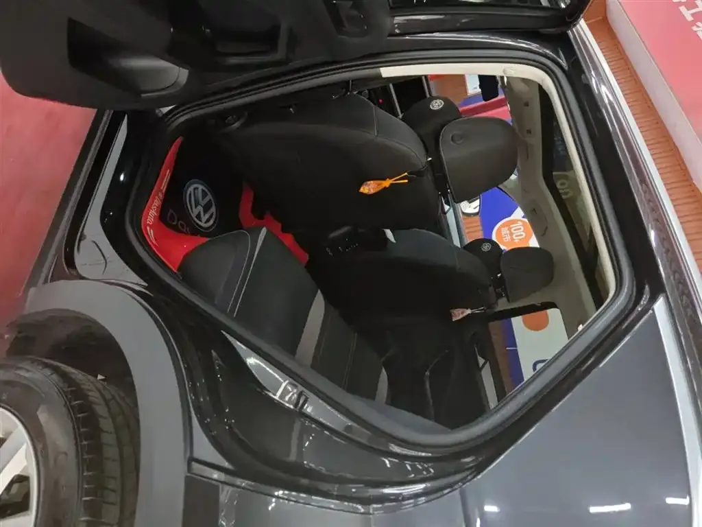 Volkswagen T-Roc 2022 из CN, фото 2