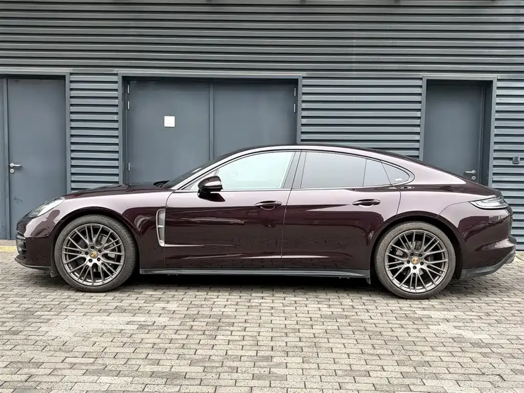 Porsche Panamera — фото 10