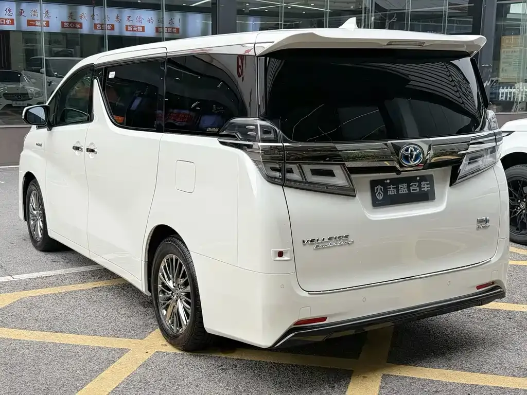 Toyota Vellfire 2021 из CN, фото 7