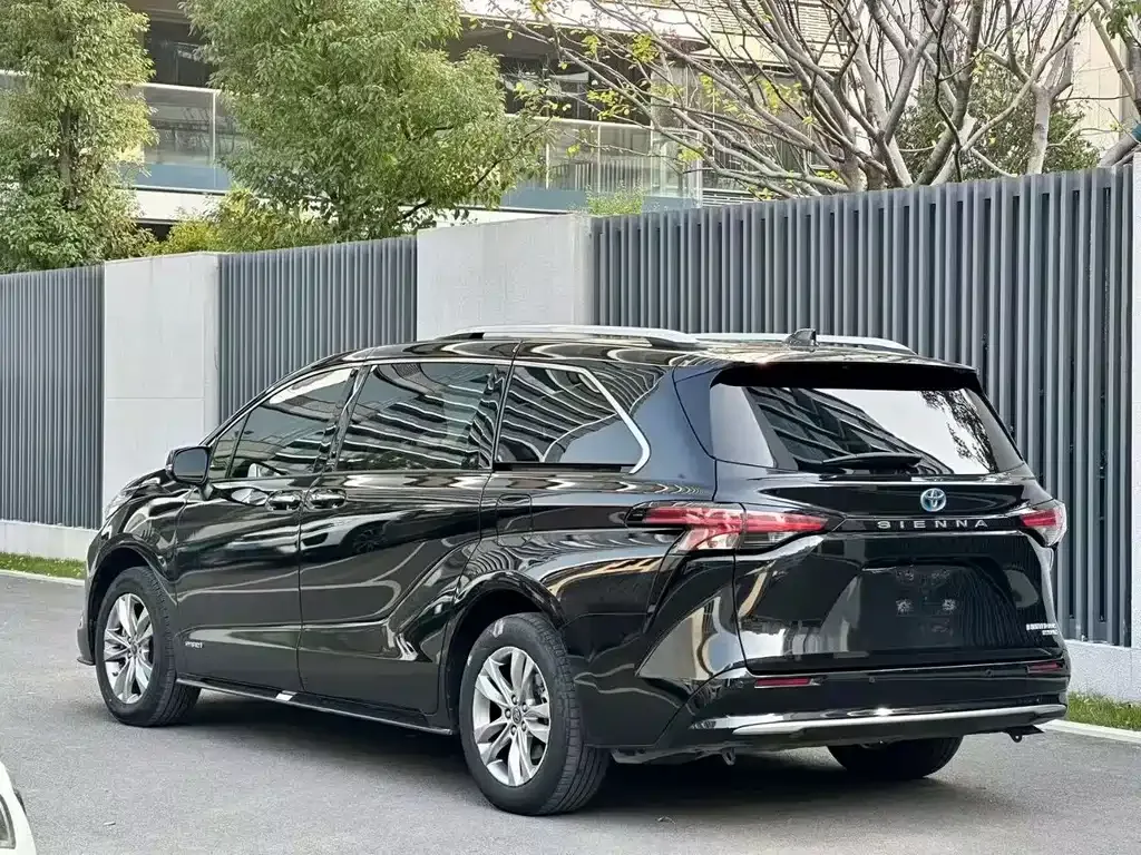 Toyota Sienna 2022 из CN, фото 9
