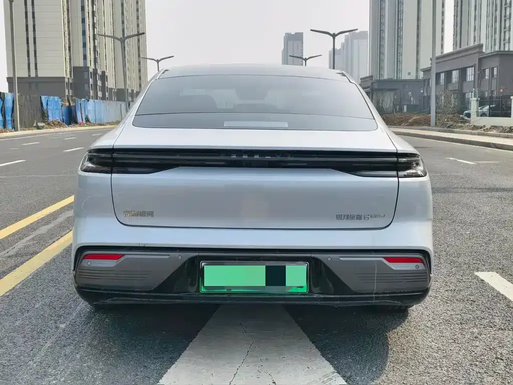 Geely Galaxy Xingyao 8 2025 из CN, фото 4