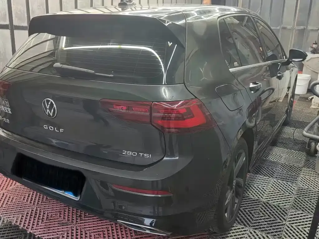 Volkswagen Golf 2022 из CN, фото 5