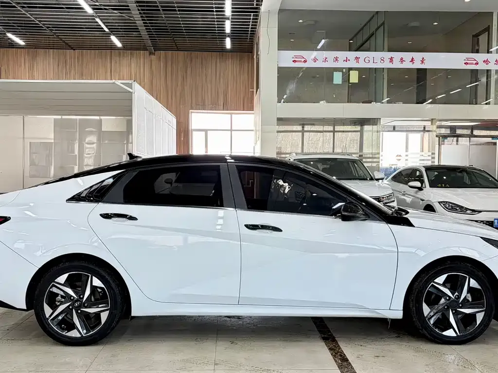 Hyundai Elantra 2021 из CN, фото 5