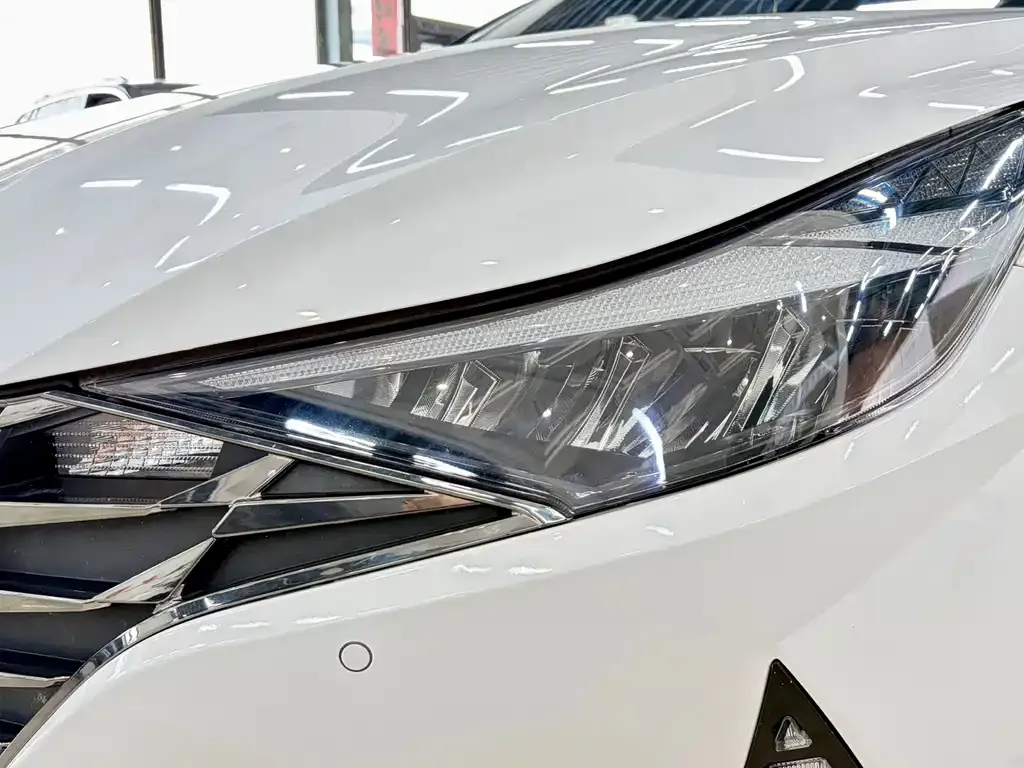 Hyundai Elantra 2021 из CN, фото 2