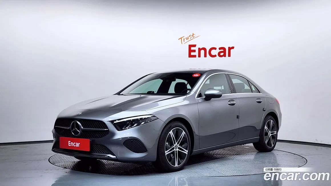 Mercedes-Benz A-Class — фото 1