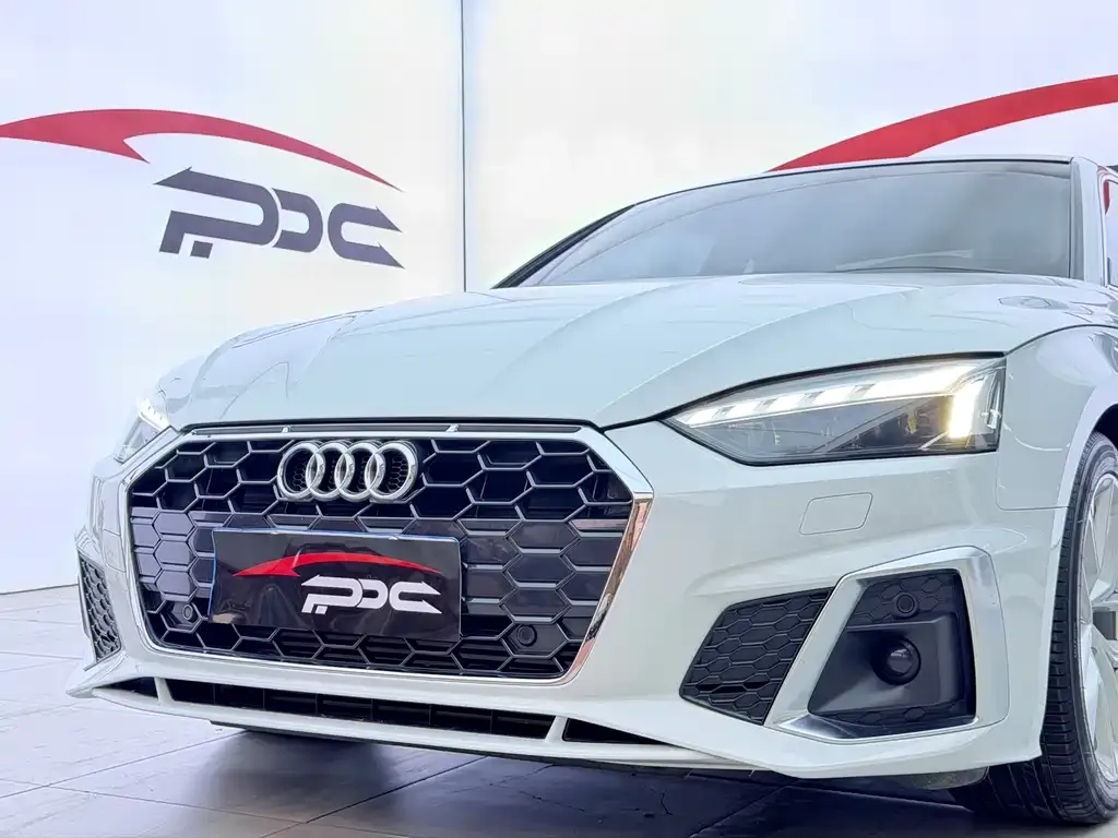 Audi A5 (Import) — фото 3