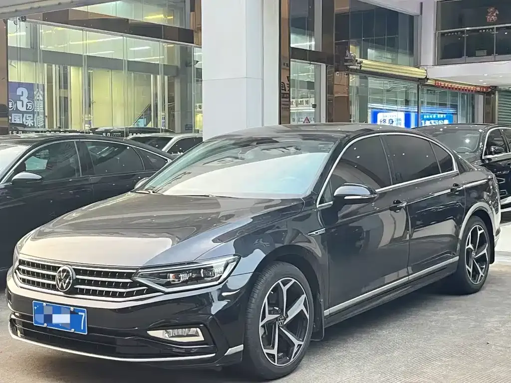 Volkswagen Magotan 2023 из CN, фото 1