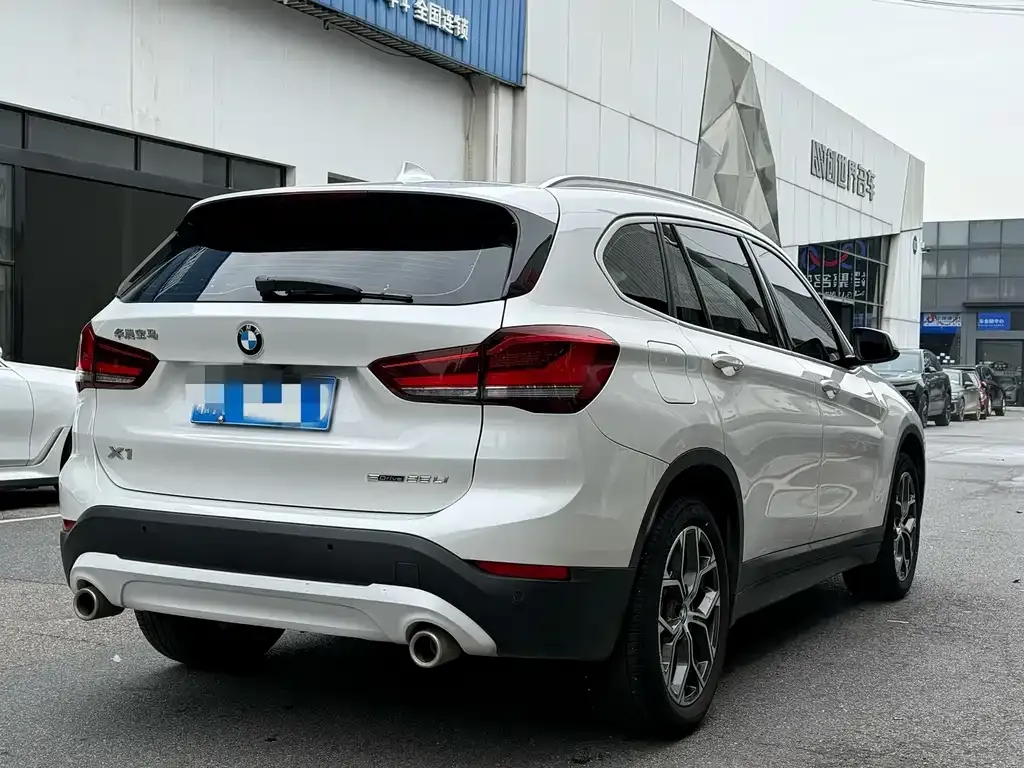BMW X1 2022 из CN, фото 8
