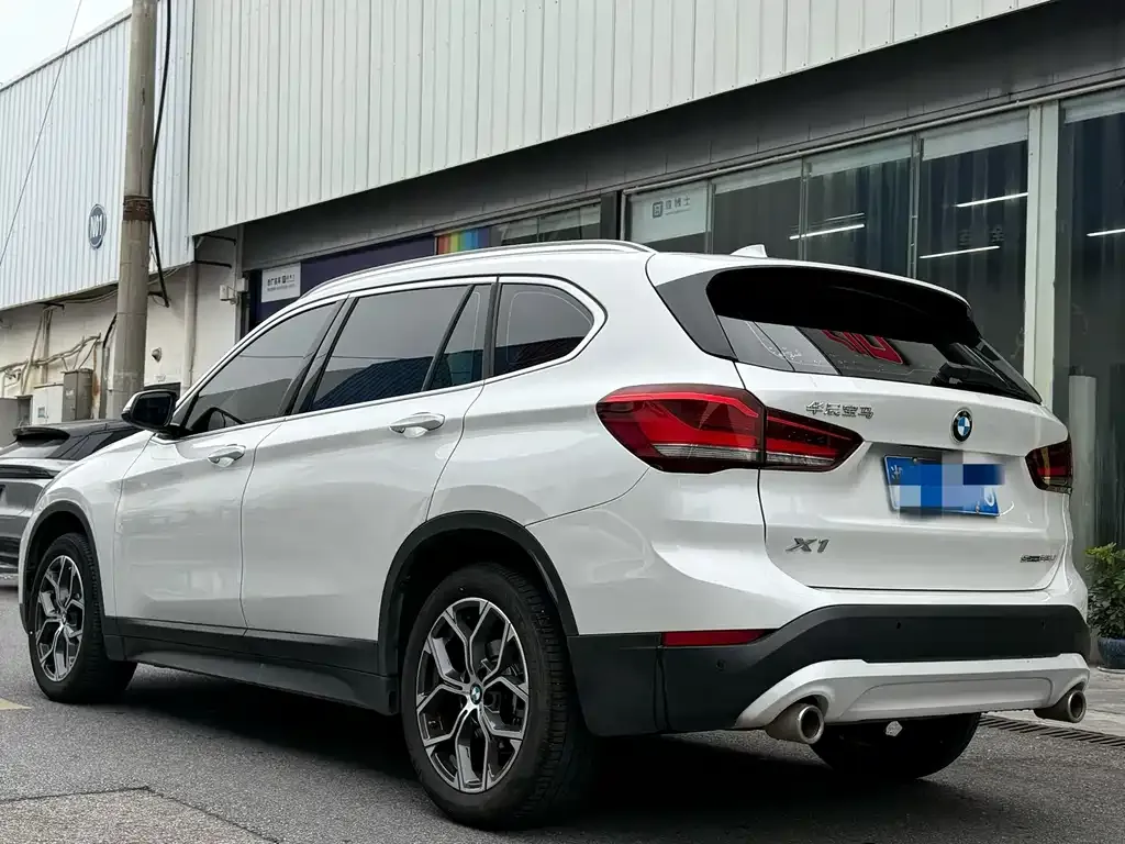 BMW X1 2022 из CN, фото 4