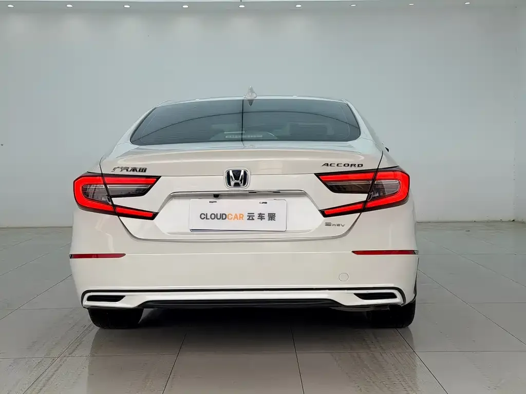 Honda Accord — фото 2