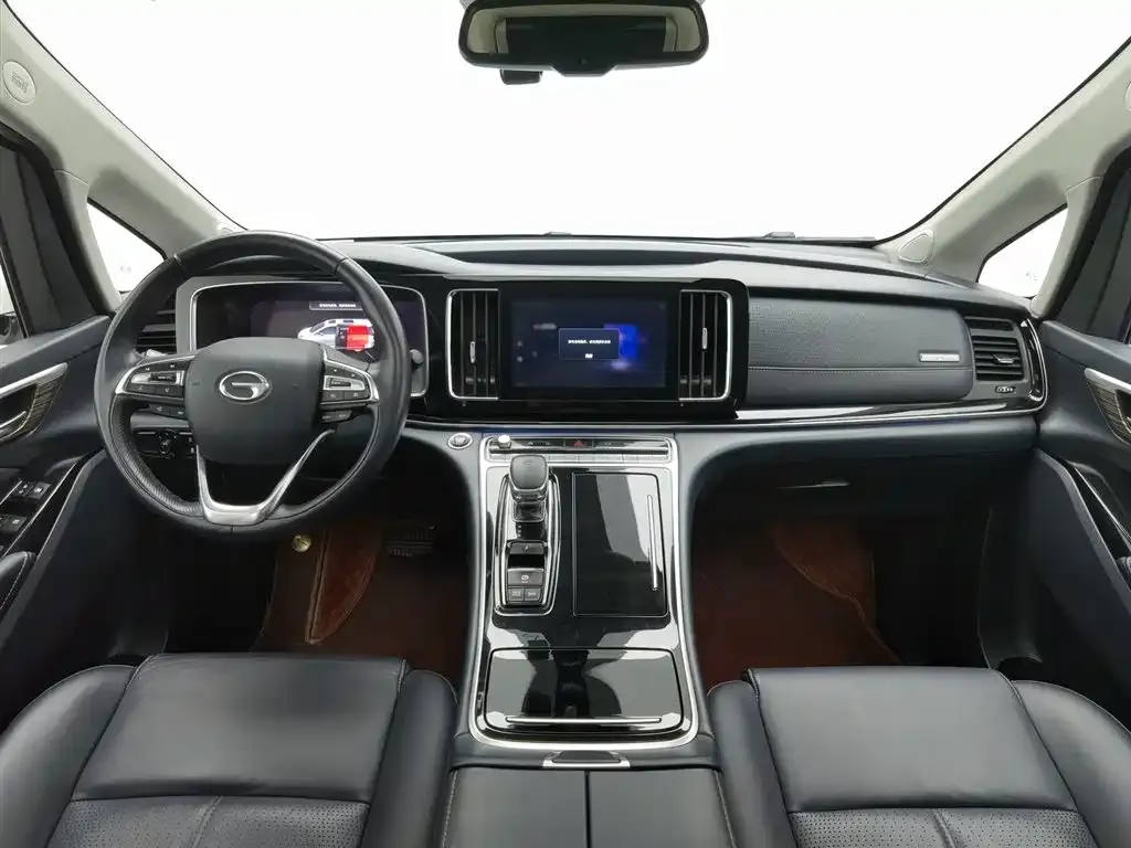 GAC Motor Trumpchi M8 — фото 8