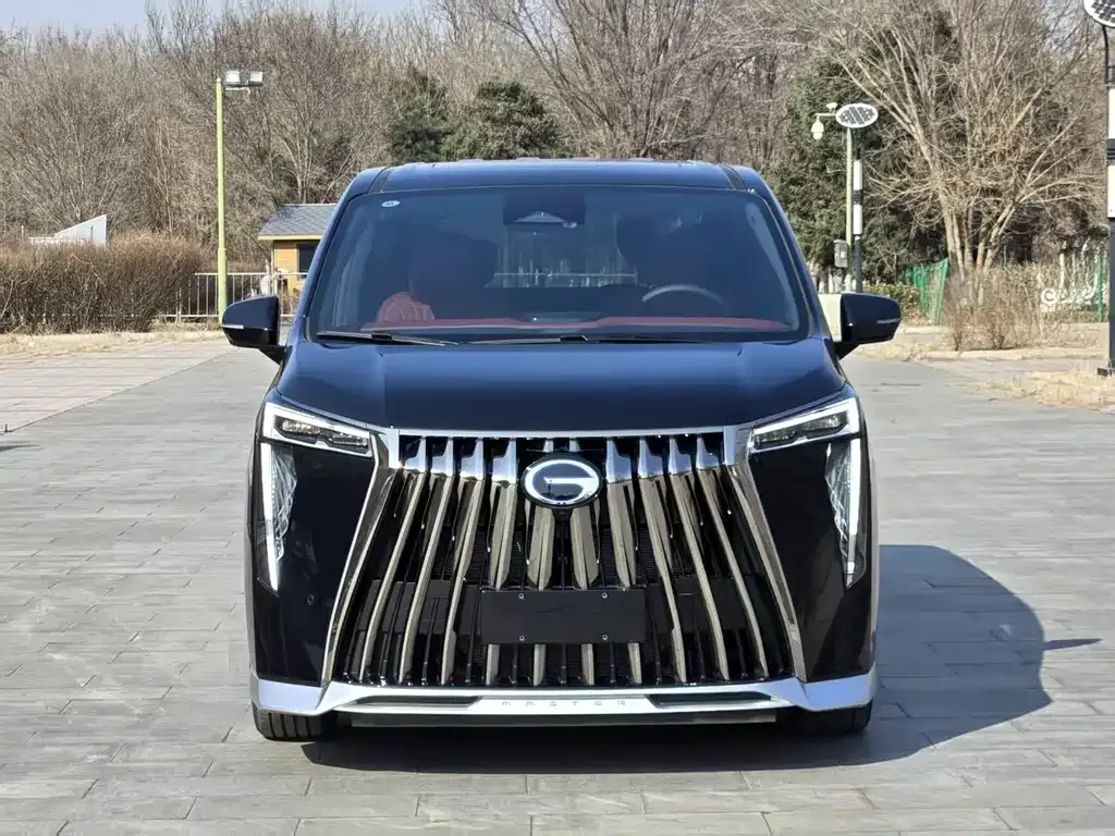 GAC Motor Trumpchi M8 — фото 8