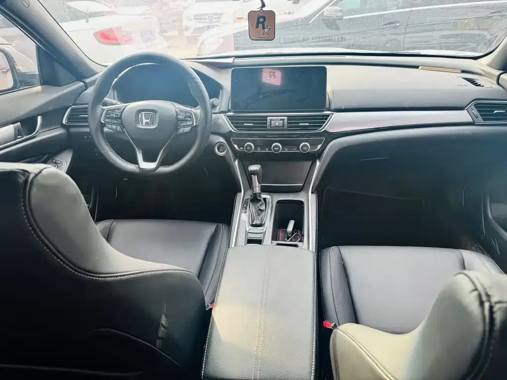 Honda Inspire 2022 из CN, фото 2