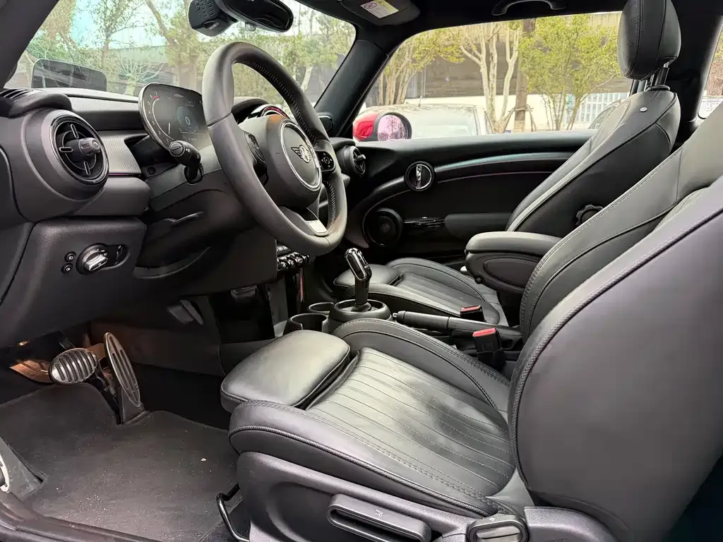 MINI JCW (John Cooper Works) 2022 из CN, фото 5