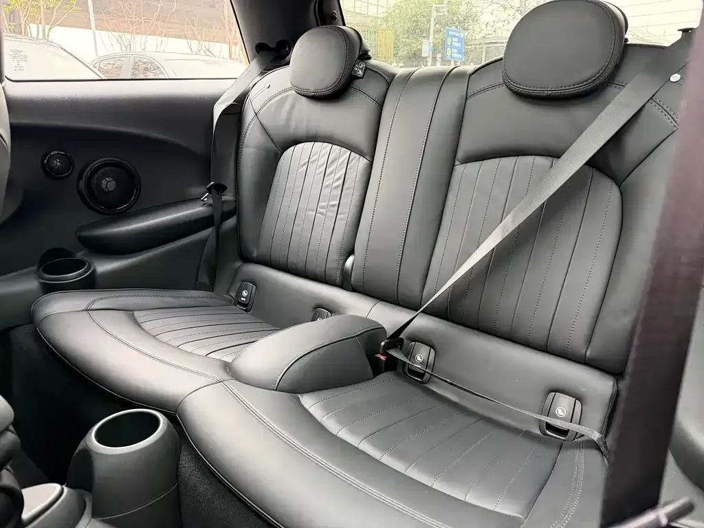 MINI JCW (John Cooper Works) 2022 из CN, фото 2