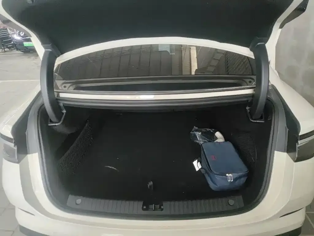 BYD Seal 07 DM-i — фото 2