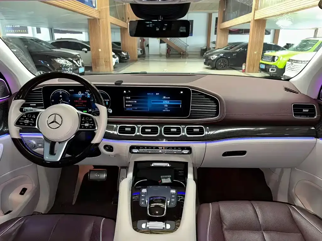 Mercedes-Benz GLS 2024 из CN, фото 8