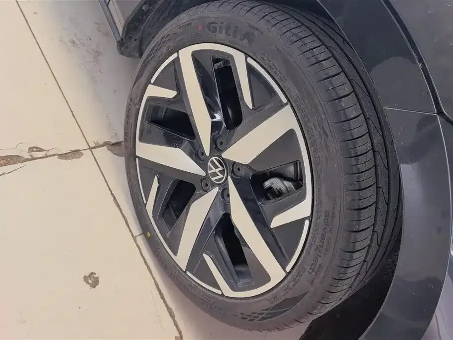 Volkswagen Lamando 2023 из CN, фото 8