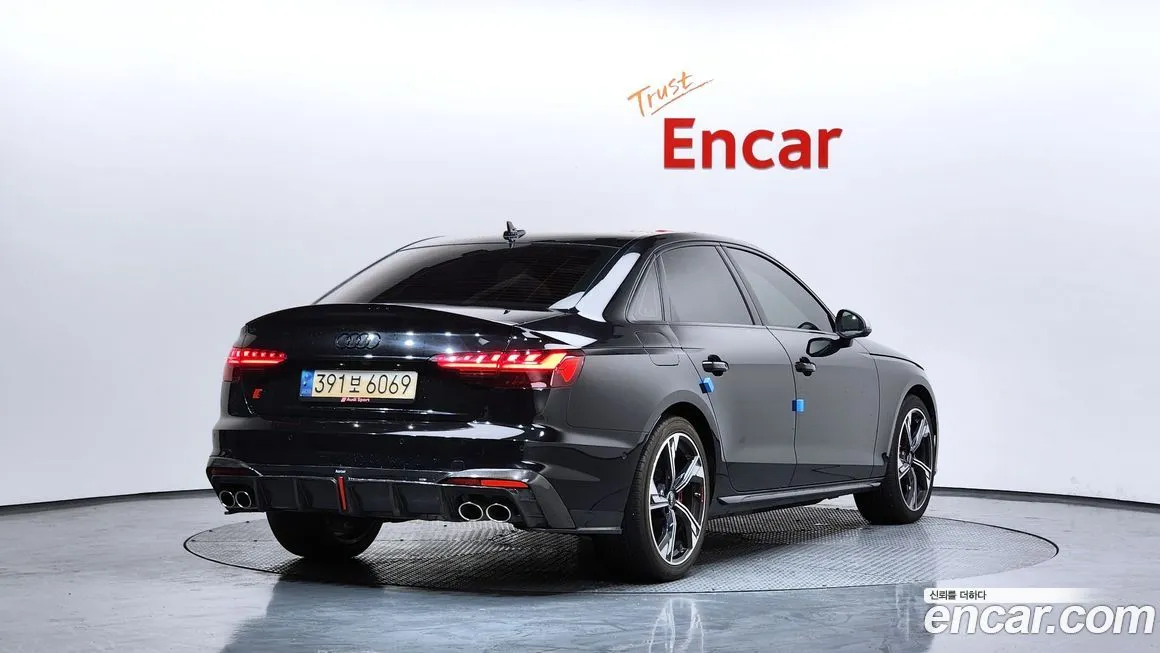 Audi S4 2023 из KR, фото 2