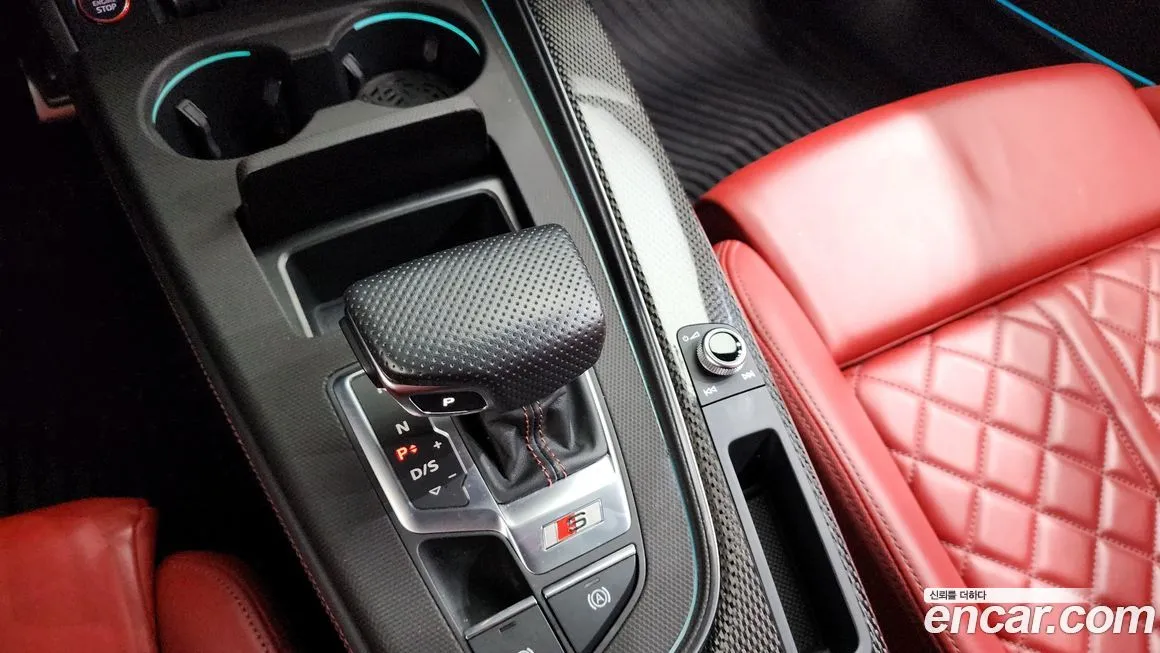 Audi S4 2023 из KR, фото 9