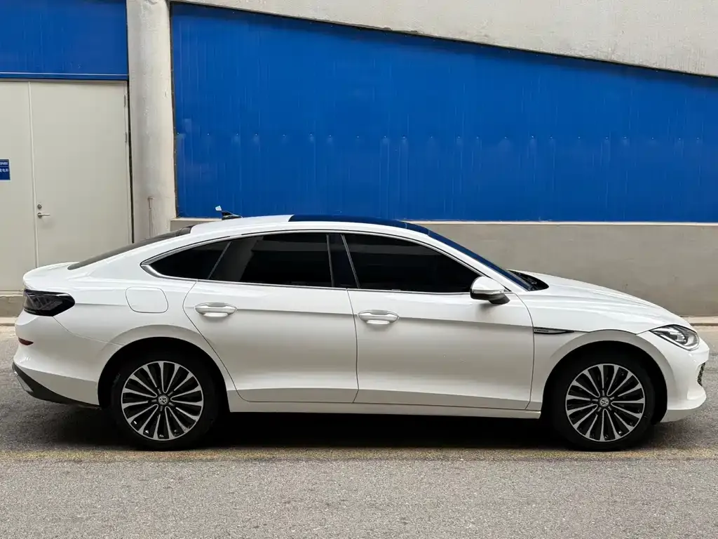 Volkswagen Lamando 2023 из CN, фото 5