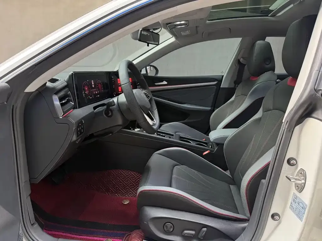 Volkswagen Lamando 2023 из CN, фото 10