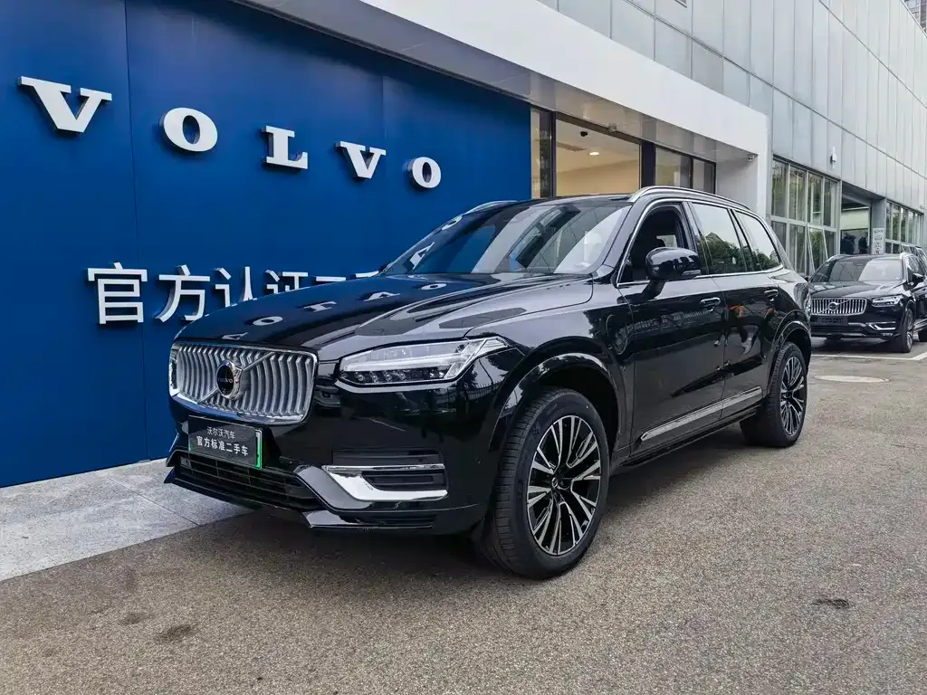 Volvo XC90 PHEV — фото 1