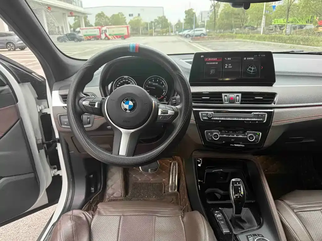 BMW X2 2022 из CN, фото 2