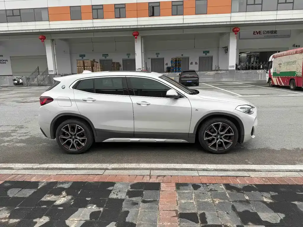 BMW X2 2022 из CN, фото 7