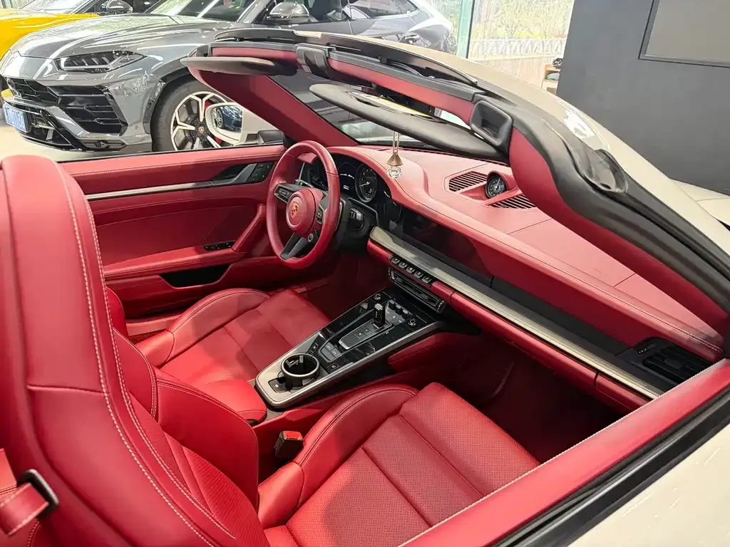 Porsche 911 2022 из CN, фото 4