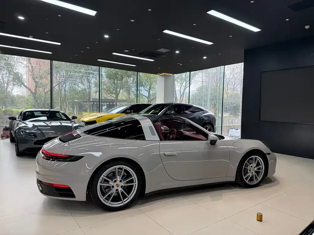 Porsche 911 2022 из CN, фото 9