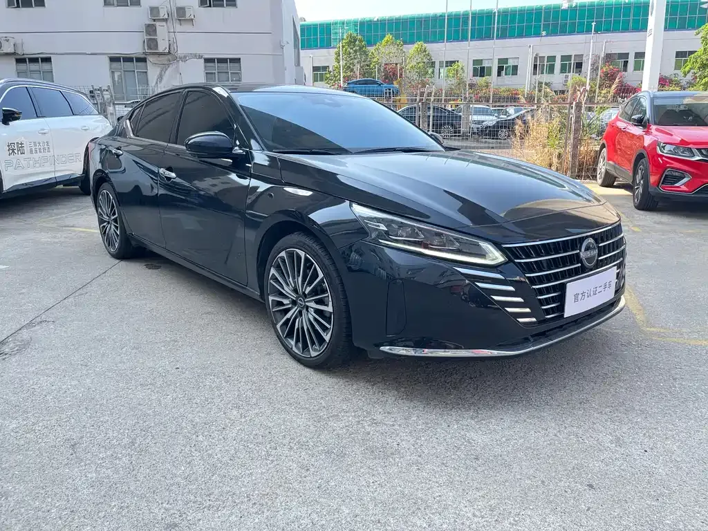 Nissan Teana — фото 2