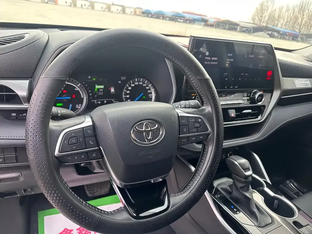 Toyota Highlander 2023 из CN, фото 8